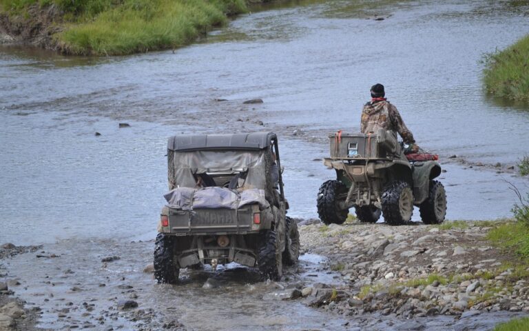 vivez des aventures extrêmes inoubliables avec extreme adventures : sensations fortes, défis audacieux et expériences uniques pour les passionnés de sports d'aventure.