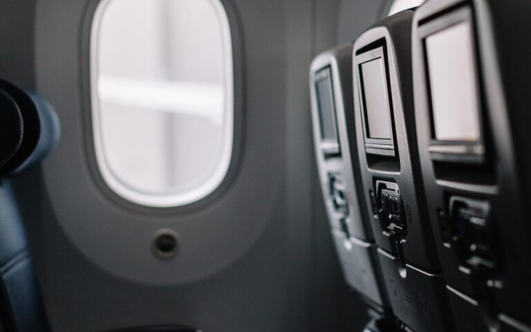 découvrez les meilleures destinations, conseils et astuces pour vos voyages autour du monde. préparez votre prochaine aventure avec notre guide complet du travel.