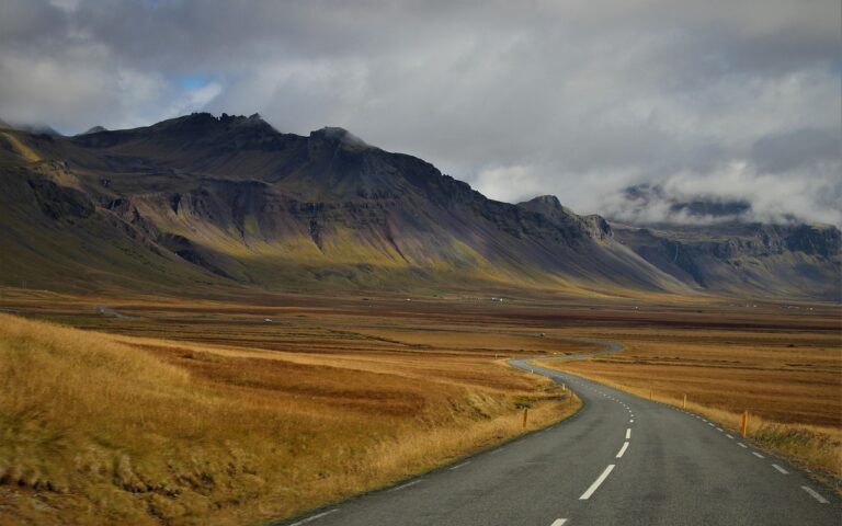 découvrez des conseils, astuces et destinations incontournables pour vos voyages. préparez votre prochaine aventure avec nos guides complets et inspirez-vous pour explorer le monde.