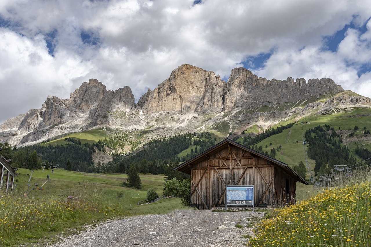 découvrez les plus beaux refuges romantiques pour une escapade inoubliable en couple. sélection de destinations charmantes, hébergements intimes et atmosphère idyllique pour raviver la flamme de votre amour.