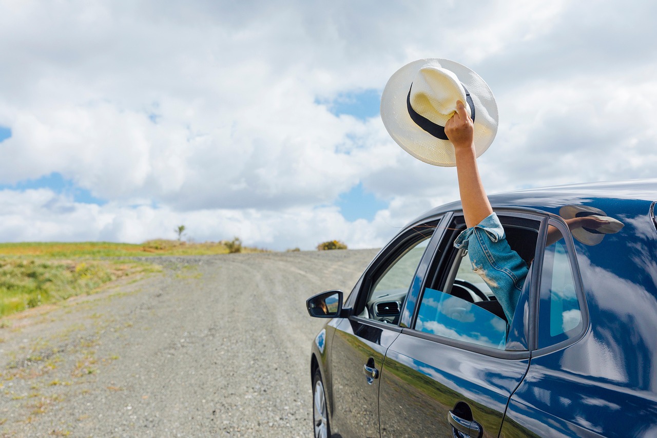 découvrez nos conseils et itinéraires incontournables pour réussir votre road-trip : idées de destinations, astuces pratiques et inspiration pour un voyage inoubliable sur la route.