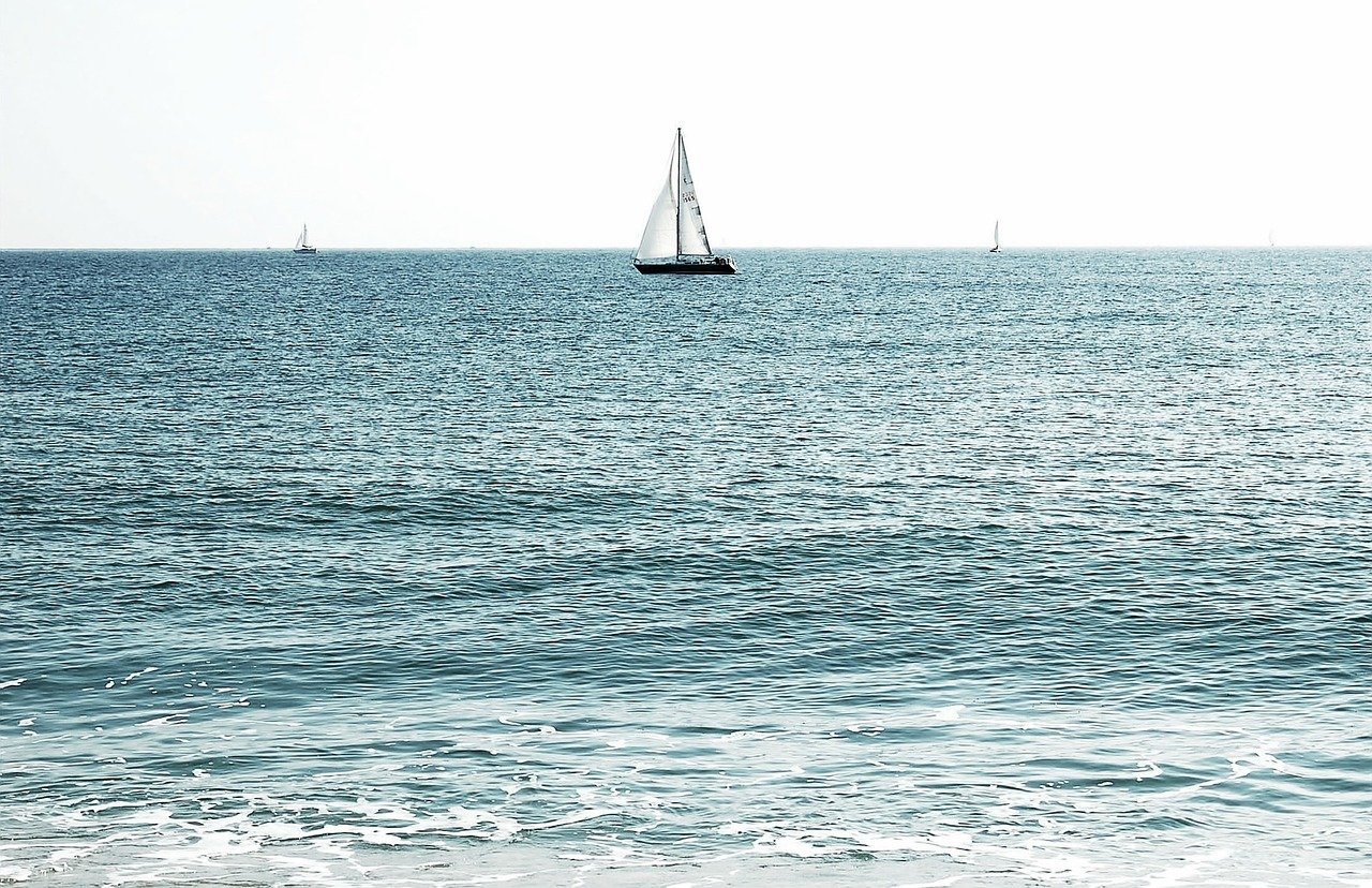 découvrez les plages les plus magnifiques au monde, où le sable fin rencontre les eaux turquoise. plages ensoleillées, activités nautiques et panoramas à couper le souffle vous attendent pour des vacances inoubliables.