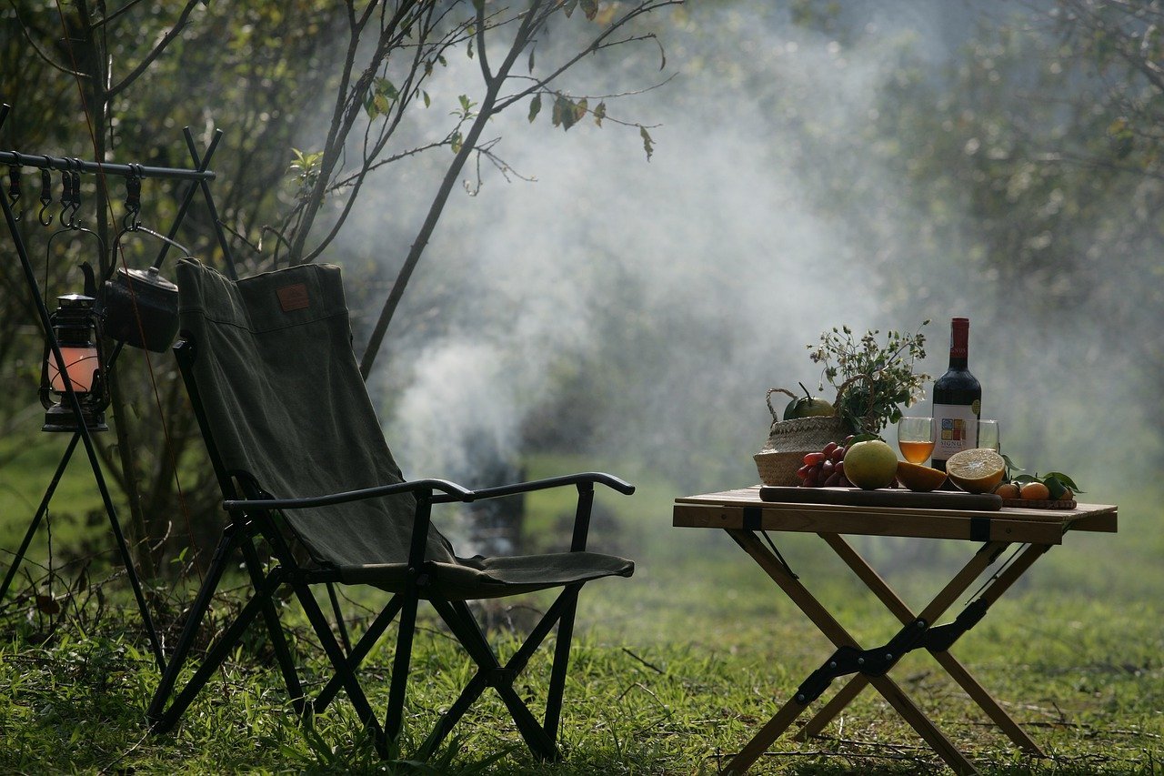 découvrez une expérience gastronomique inoubliable où les saveurs raffinées et l'art culinaire se rencontrent pour éveiller vos sens. laissez-vous emporter par des plats exquis, préparés avec des ingrédients de qualité, tout en profitant d'une ambiance élégante et chaleureuse.