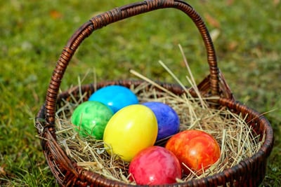 À la découverte des traditions de Pâques en Alsace : 6 idées enchantées pour une chasse aux œufs en famille en 2025