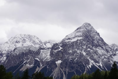 Les Alpes Mancelles : Explorez la beauté naturelle de la Sarthe pour un week-end inoubliable en Pays de la Loire